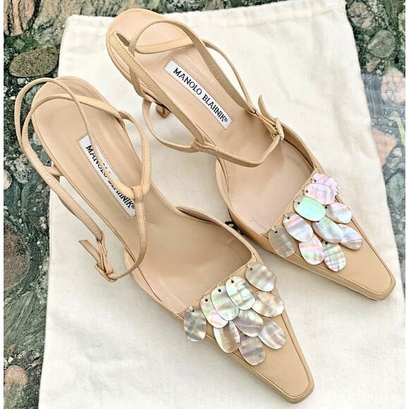 Manolo Blahnik Shoes - MANOLO BLAHNIK Satin Pointy Toe Slingback Heels Pump W Mother Of Pearl-38.5 Nude
